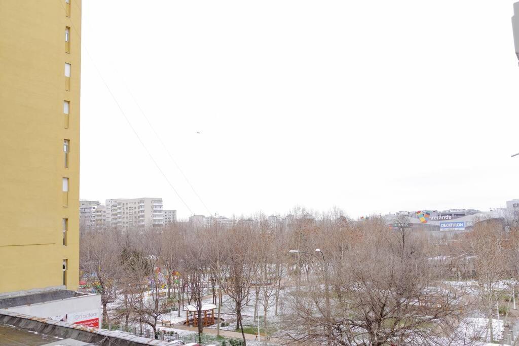 Elegant Vibes Apartment Next To Obor Market Bucharest Exterior photo
